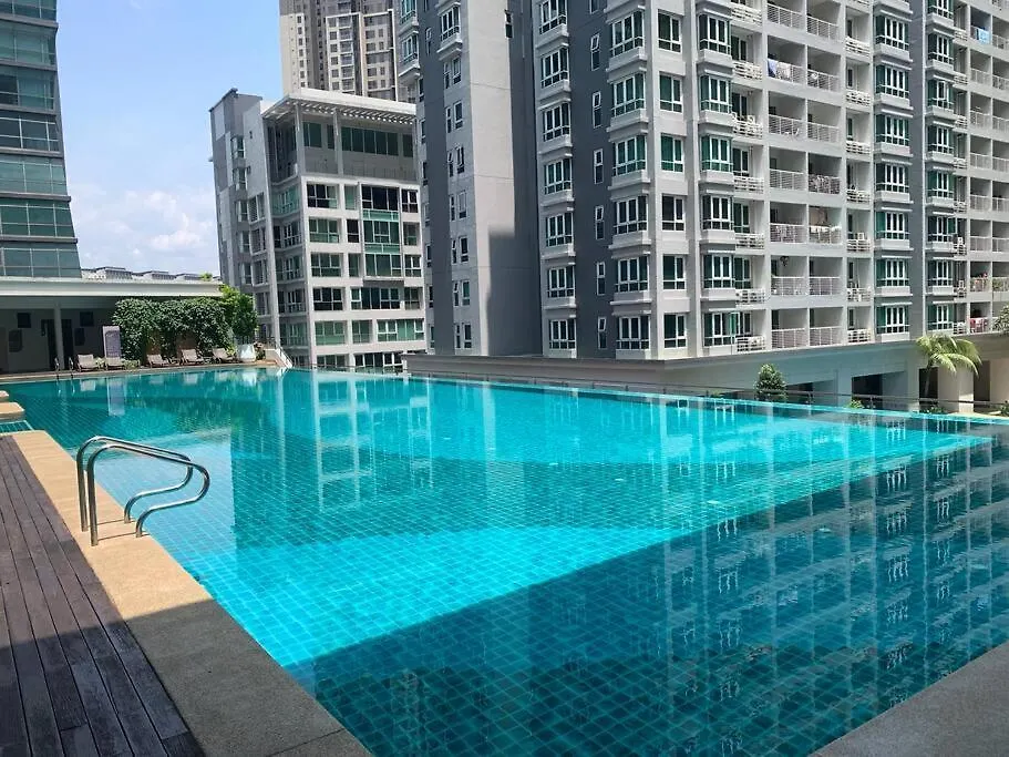 V Residence Suites 5-6Pax 3R1B Linked To Sunway Velocity Mall Mrt Lrt Maluri & Cochrane Klcc View Kuala Lumpur Apartment
