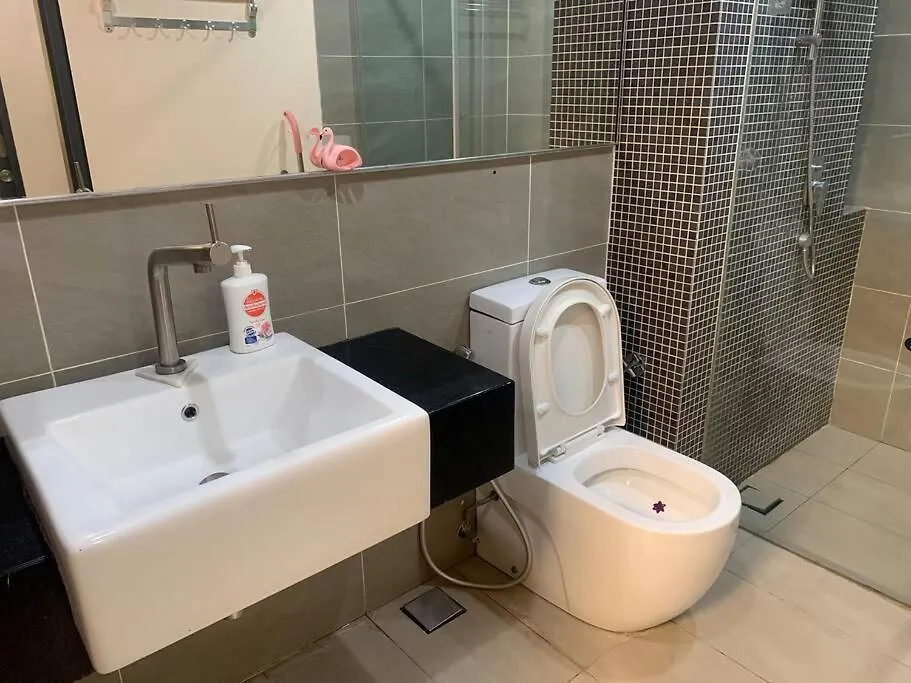 Apartment V Residence Suites 5-6Pax 3R1B Linked To Sunway Velocity Mall Mrt Lrt Maluri & Cochrane Klcc View Kuala Lumpur Malaysia